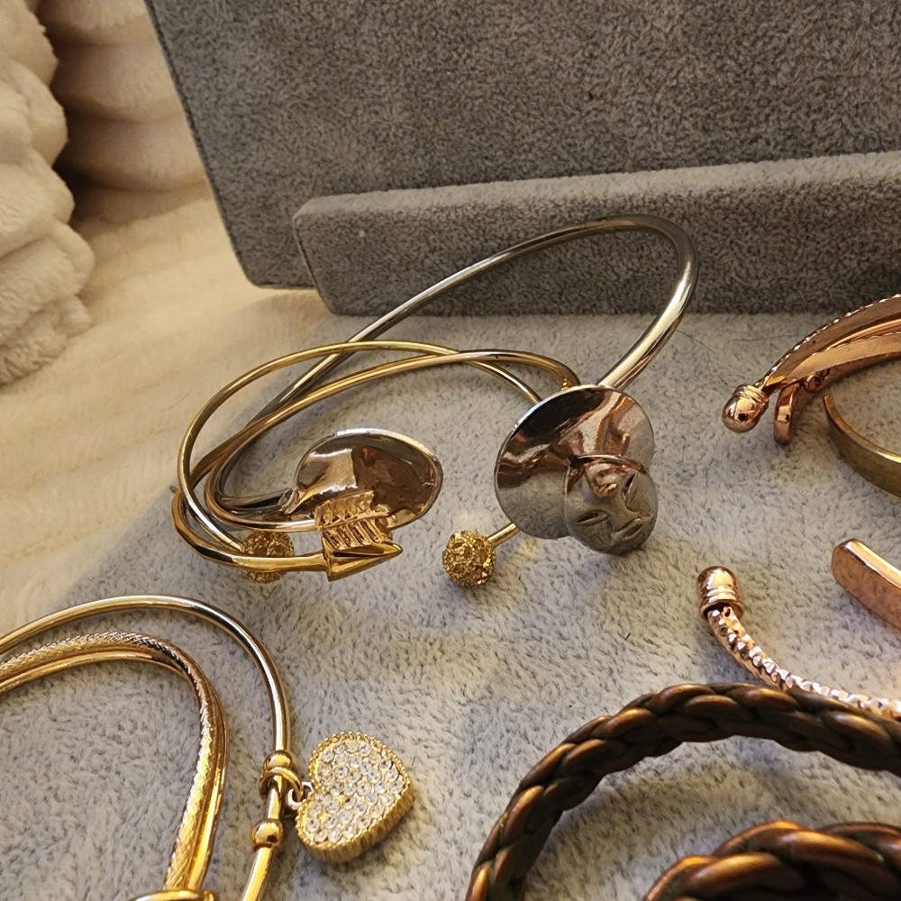 16 Cuff Bracelet Lot Vintage to Now Copper Costume Sarah Coventry Mary Kay Stack - Picture 6 of 16